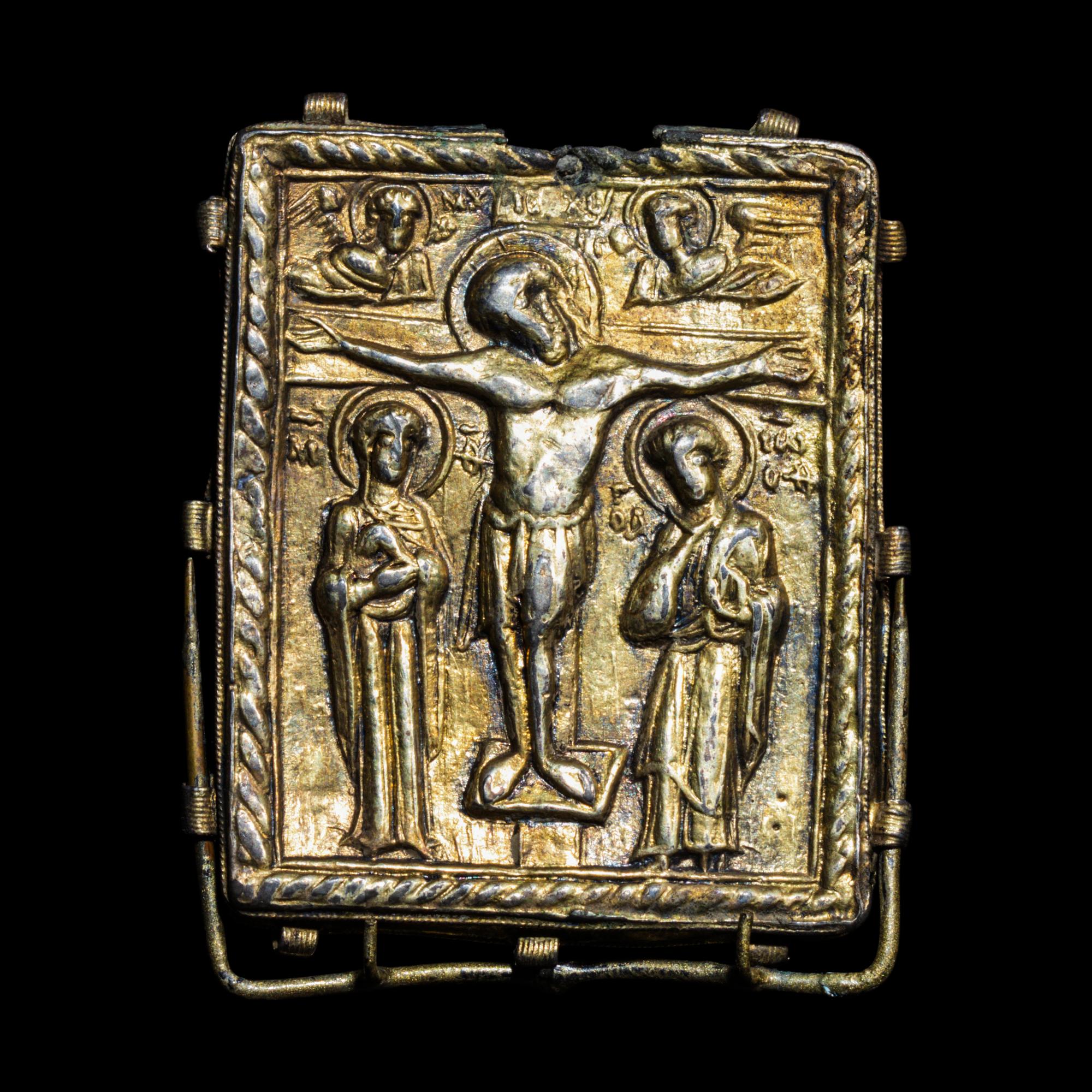 A Byzantine Gilt-Silver Enkolpion with Saints Demetrios and George