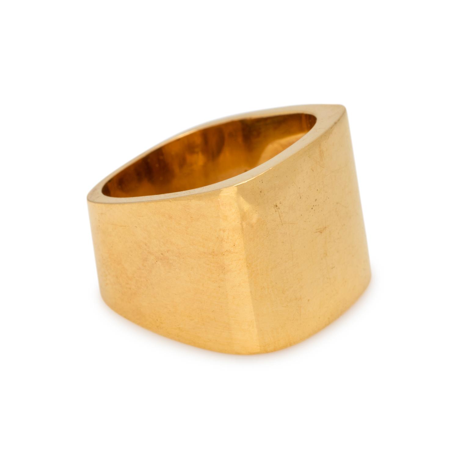 YELLOW GOLD RING
