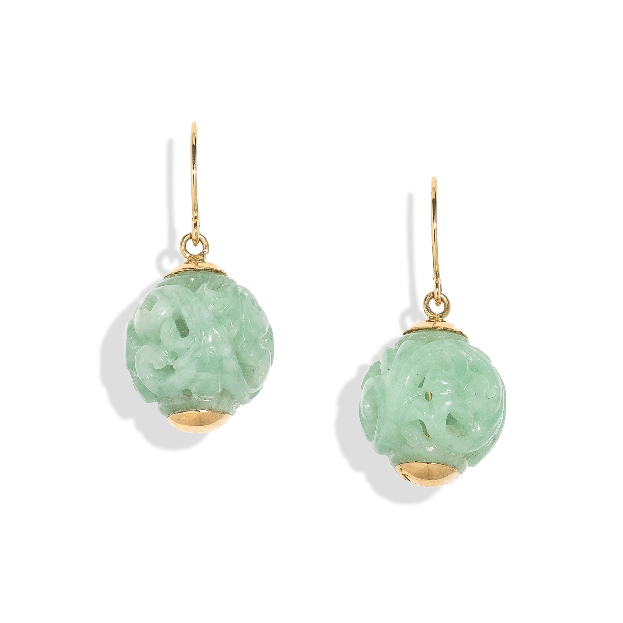 GUMPS, CARVED JADE AND YELLOW GOLD EARRINGS