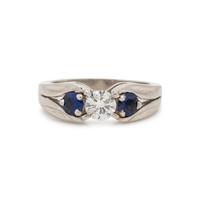DIAMOND AND SAPPHIRE RING