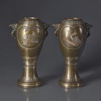 A Pair of Japanese Kaga Style Mixed Metal-Inlaid Bronze Vases, Meiji Period — 日本明治時期 銅瓶一對
