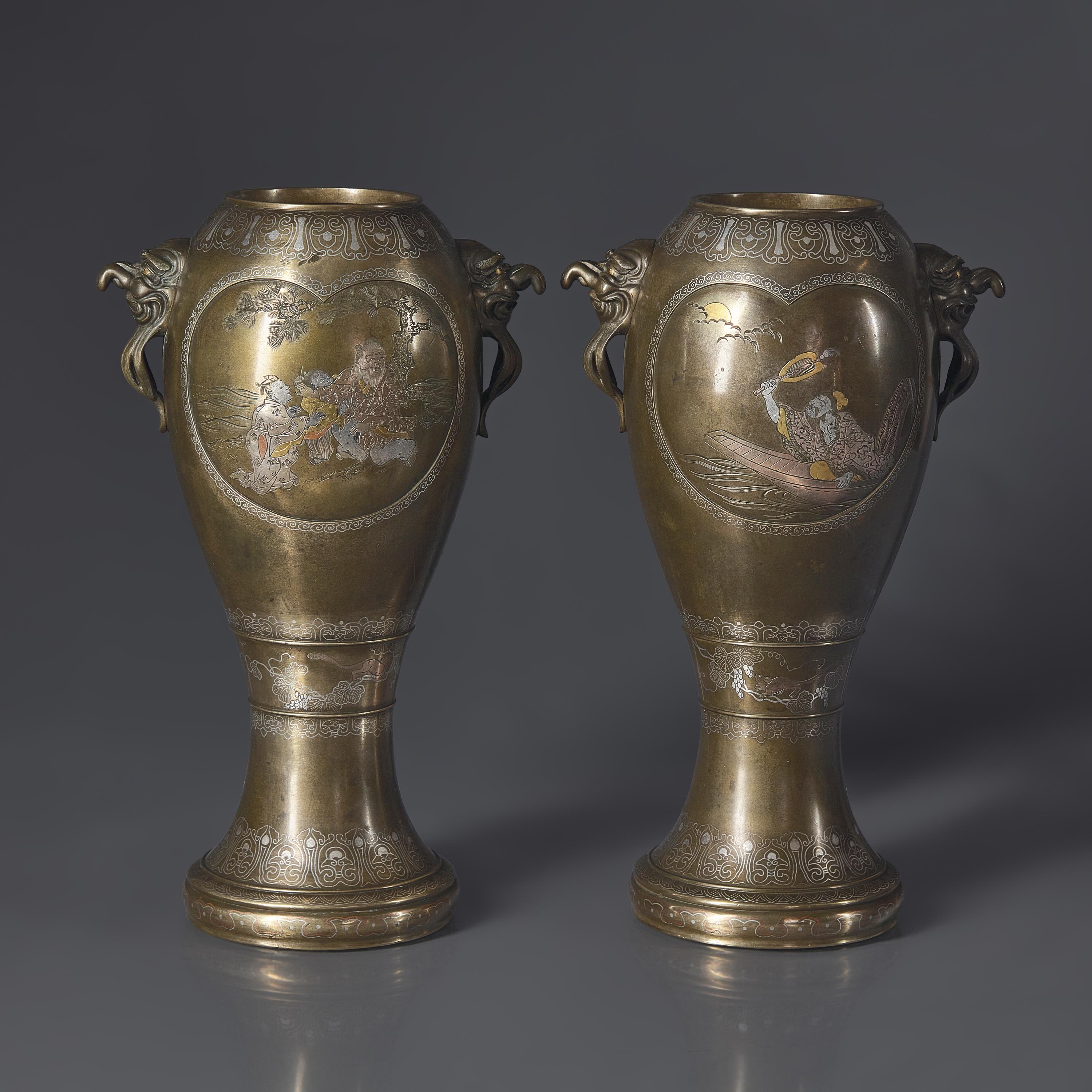 A Pair of Japanese Kaga Style Mixed Metal-Inlaid Bronze Vases, Meiji Period — 日本明治時期 銅瓶一對