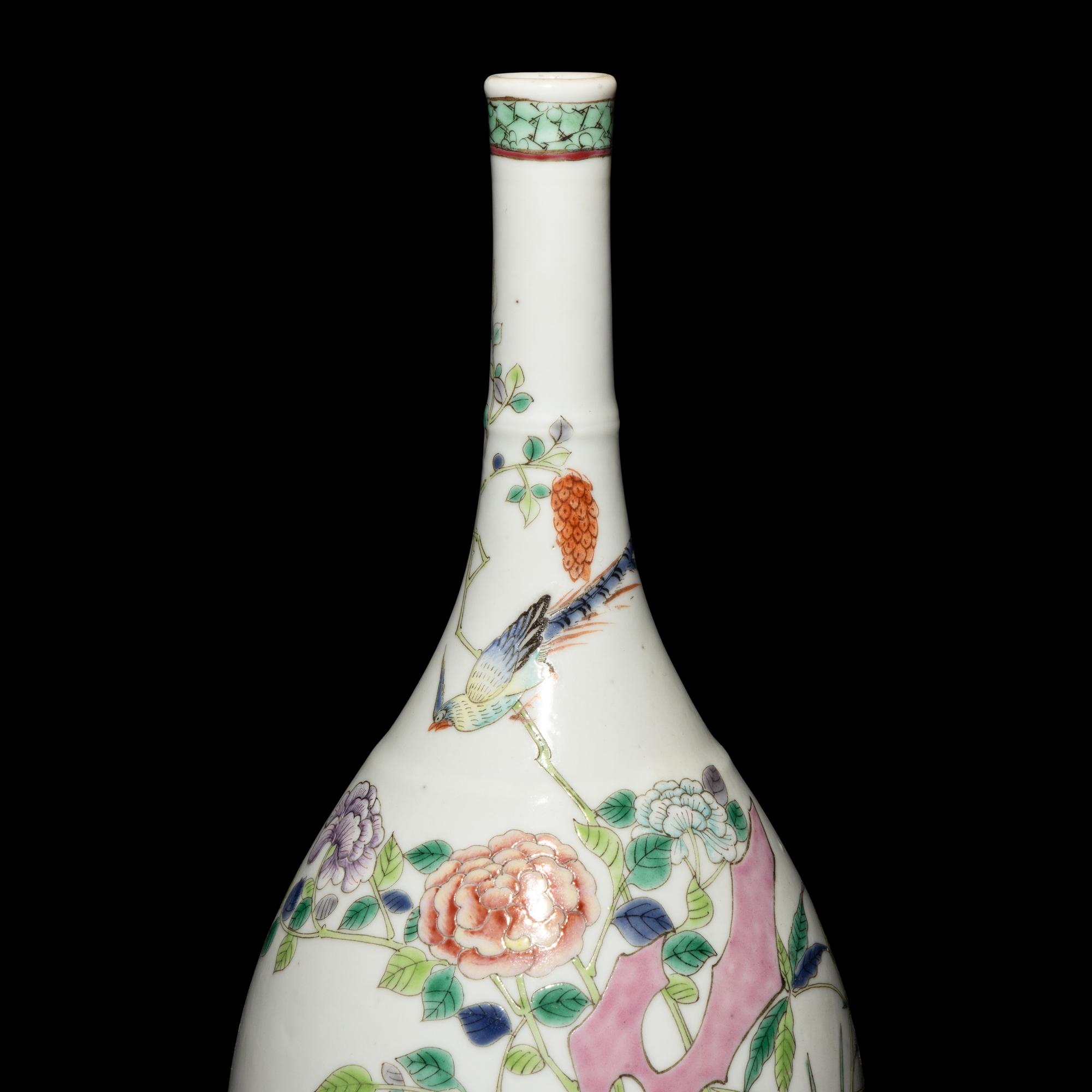 A Pair of Chinese Famille Rose Porcelain 'Peony and Bird' Bottle Vases, 20th Century — 近代 粉彩花鳥圖膽瓶一對