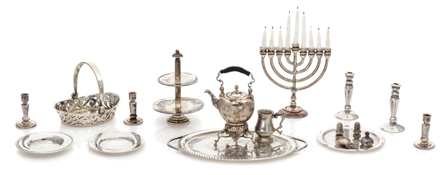 A Collection of Silver Table Articles, Various Makers, comprising a William B. Meyers Co. plate rack; a handled bread basket, a two-tie