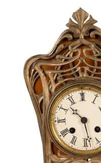 An Art Nouveau Gilt Bronze Mantel Clock