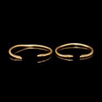 A Pair of Chinese Gold Dragon-Form Bracelets, Qianzhuo, Liao Dynasty 遼 雙龍紋金鉗鐲一對