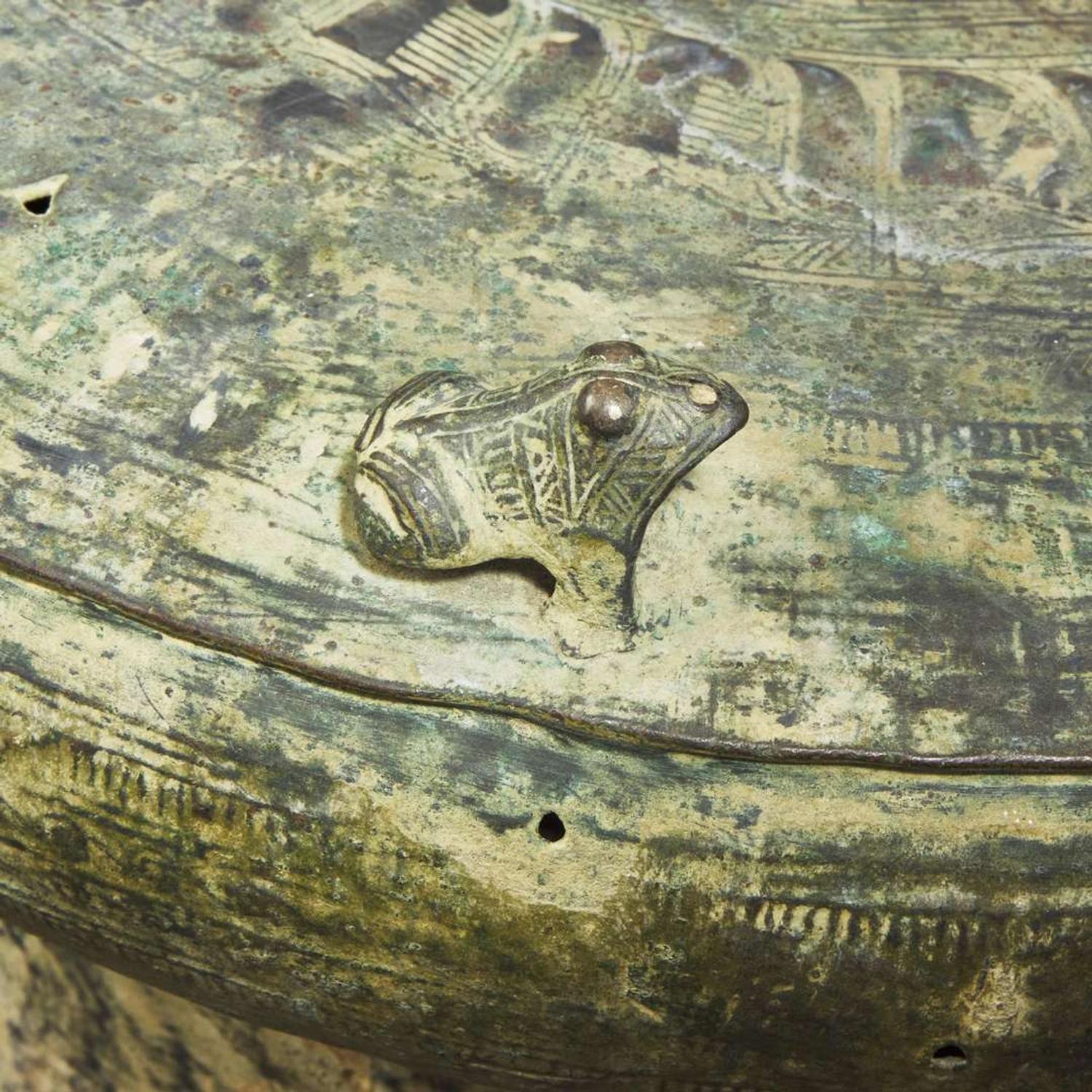 A Vietnamese Bronze Drum 越南青銅鼓 Late Dong Son Culture, circa 100 BC - 100 AD ????,???100?-??100?