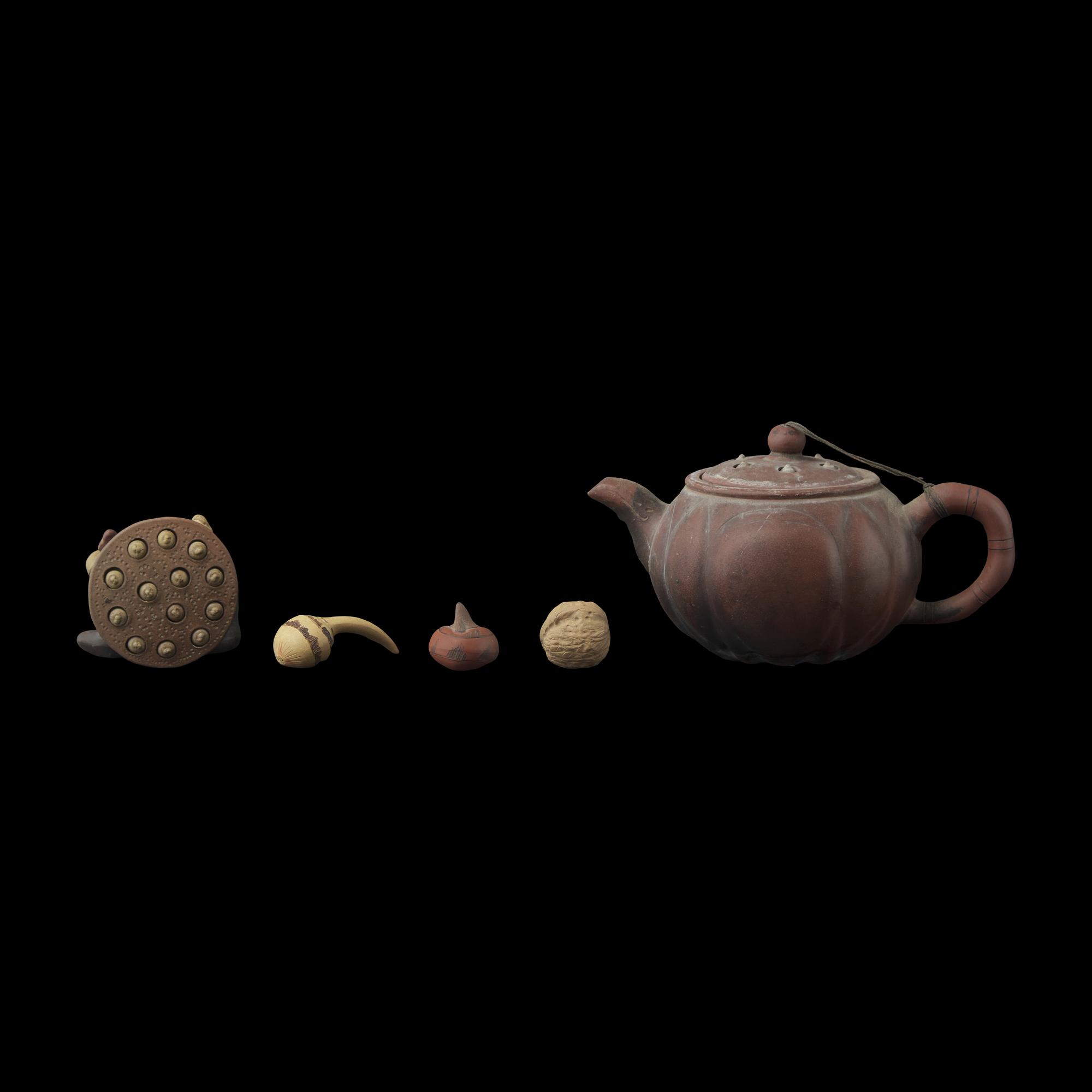A Group of Five Chinese Yixing Tea Pot and Scholar's items, Late 19th to 20th Century 晚清-民國 紫砂 蓮蓬 壺、蓮蓬、荸薺、核桃、茨菰等一組五件