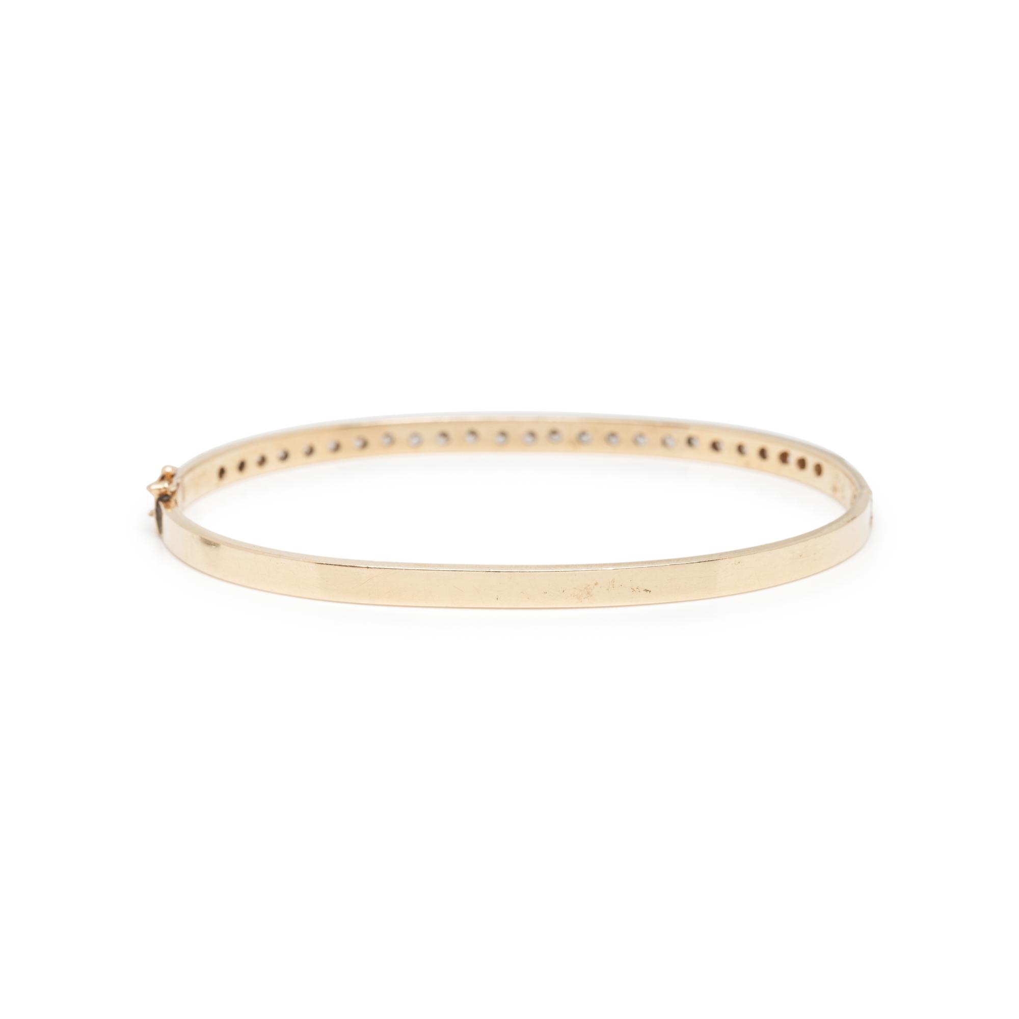 DIAMOND AND YELLOW GOLD BANGLE BRACELET
