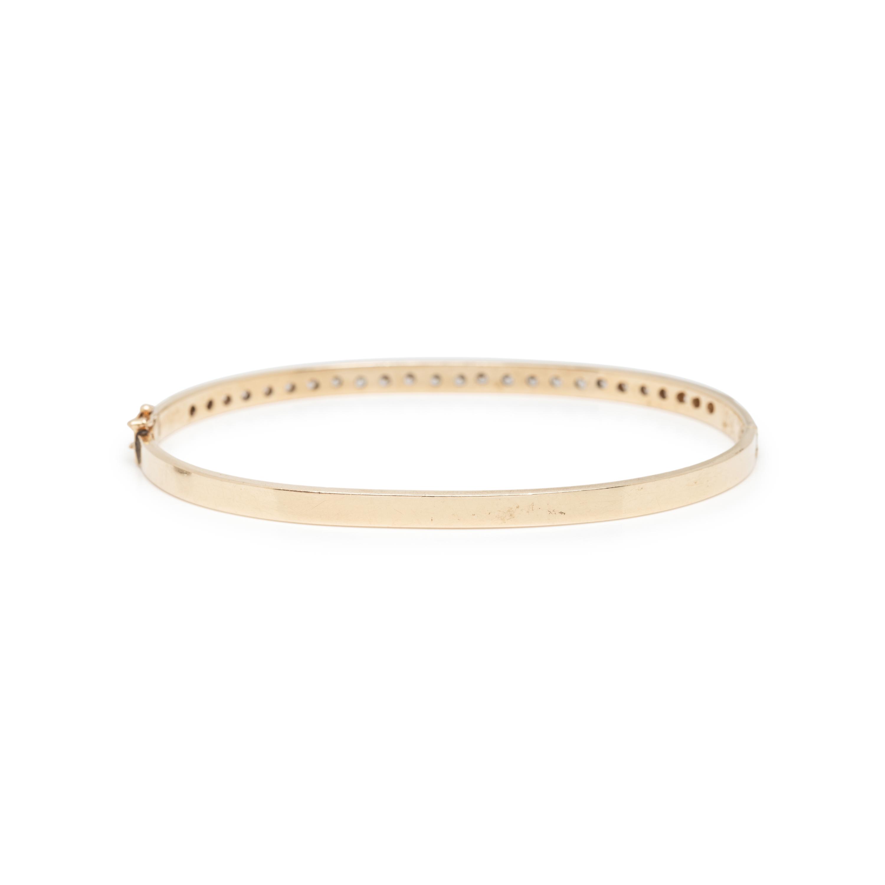 DIAMOND AND YELLOW GOLD BANGLE BRACELET