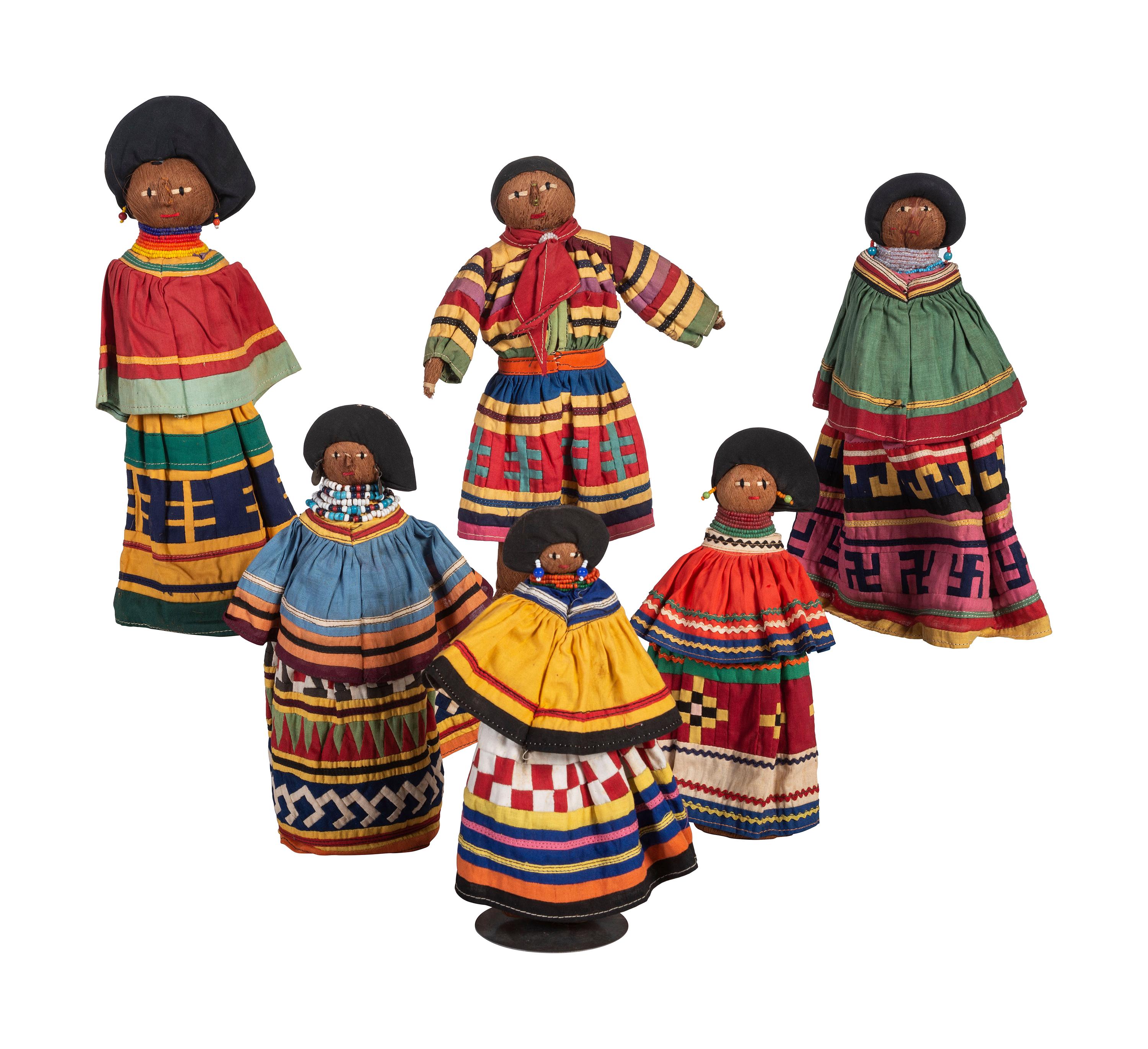 Family of Seminole Dolls