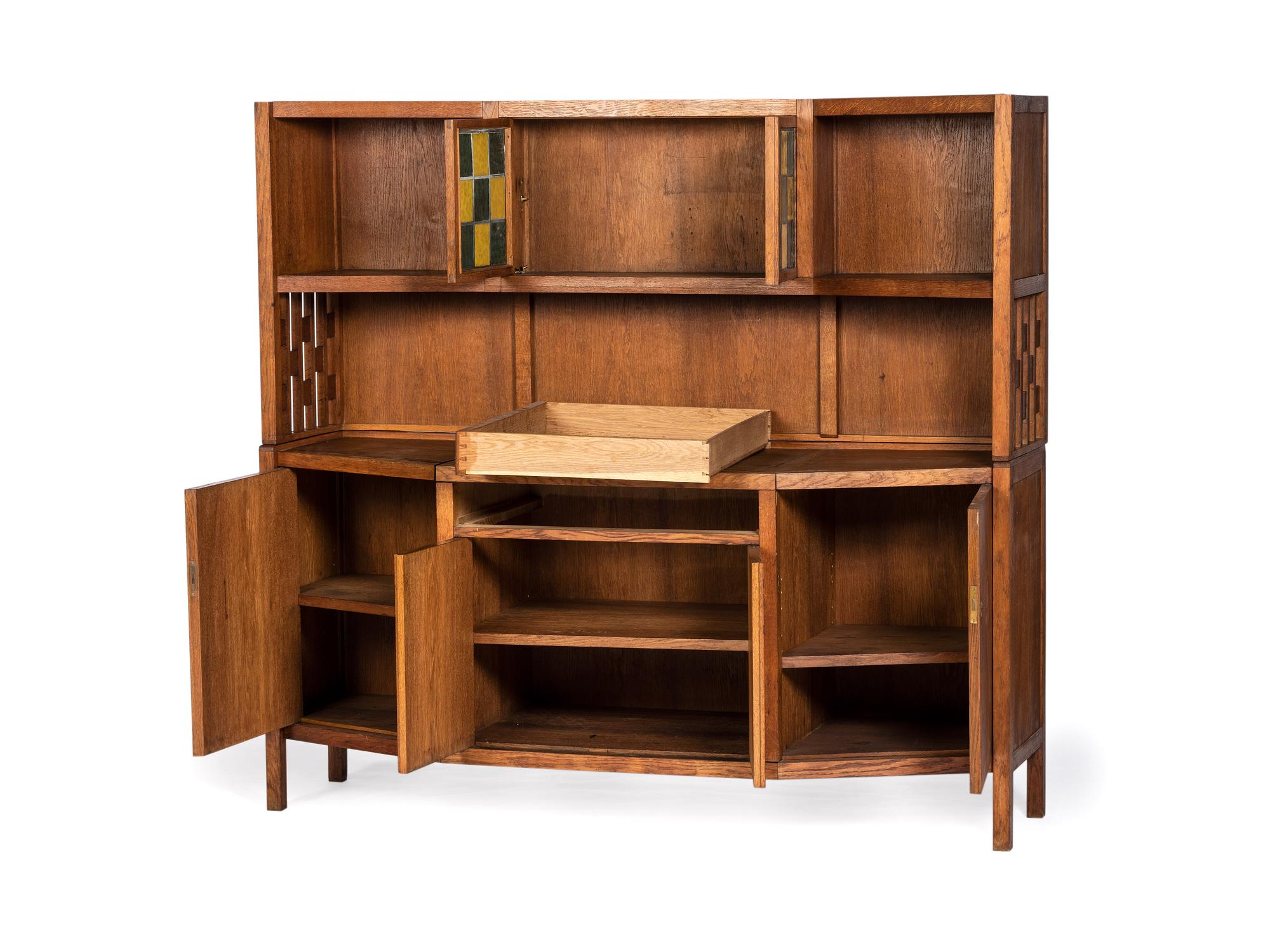 Serving Cabinet