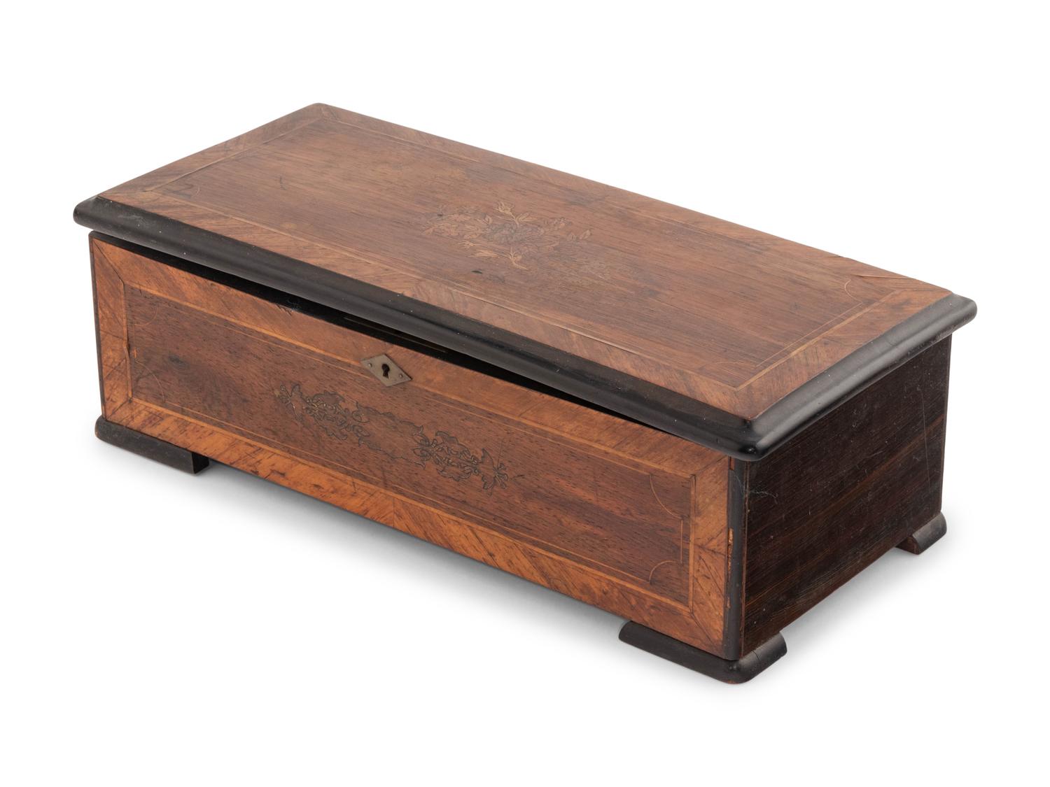 A Swiss 8 Air Cylinder Music Box