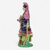 A Chinese export porcelain famille rose-decorated figure of Guanyin and child 粉彩出口瓷观音送子 Qing Dynasty ?