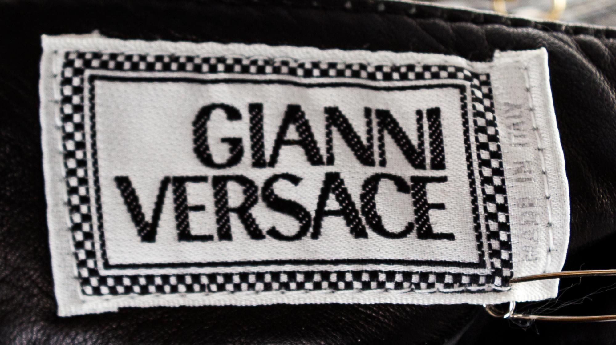 A Gianni Versace Black Leather Men's Pant, Size 52.
