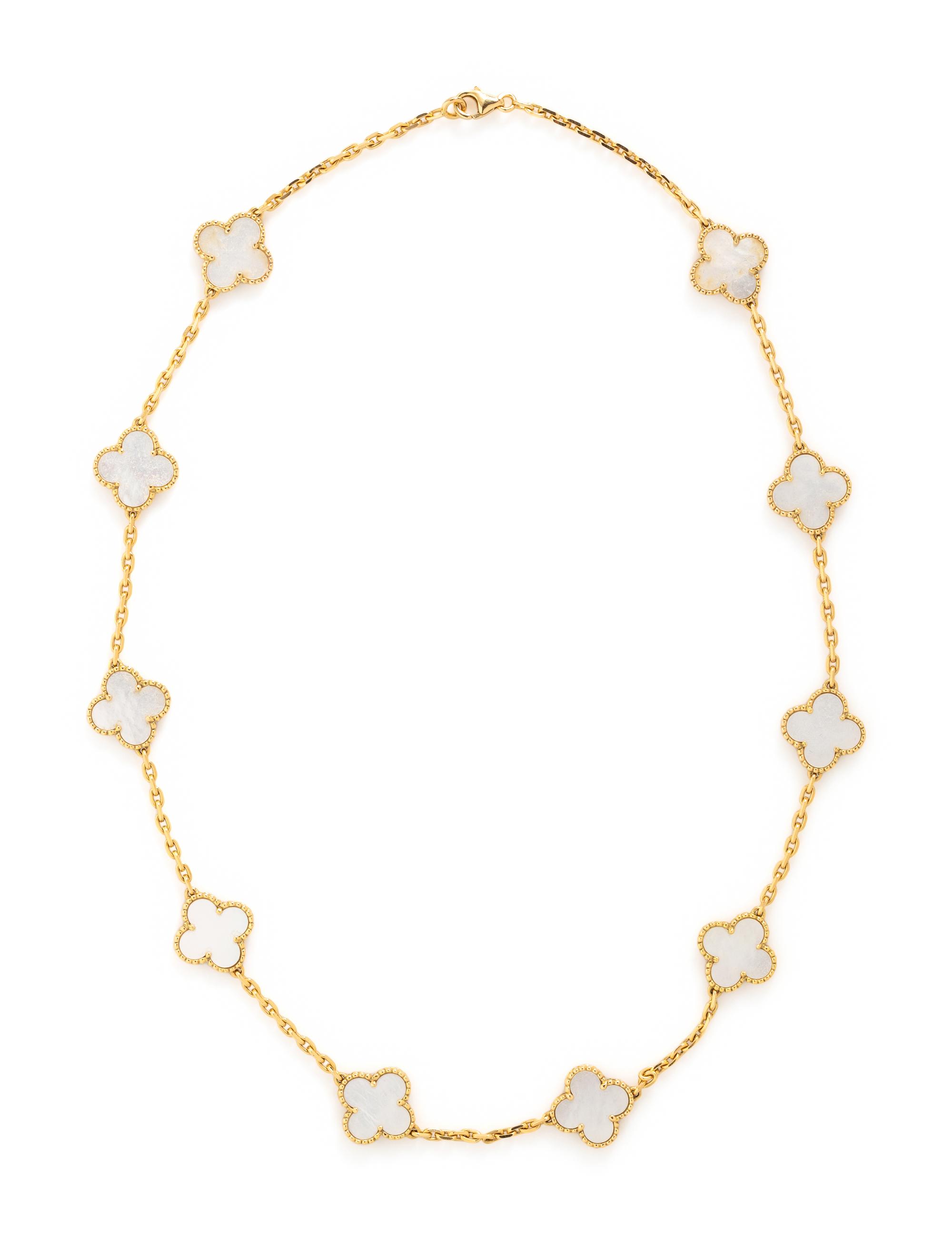 VAN CLEEF & ARPELS, YELLOW GOLD AND MOTHER-OF-PEARL 'VINTAGE ALHAMBRA' NECKLACE