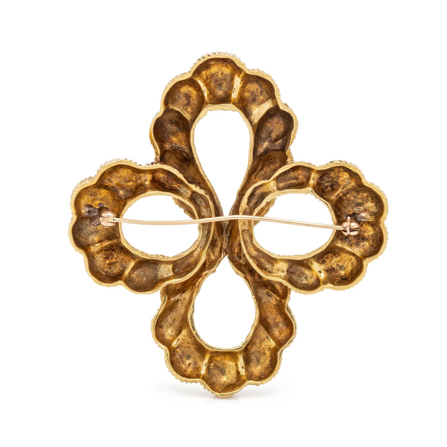 YELLOW GOLD BROOCH