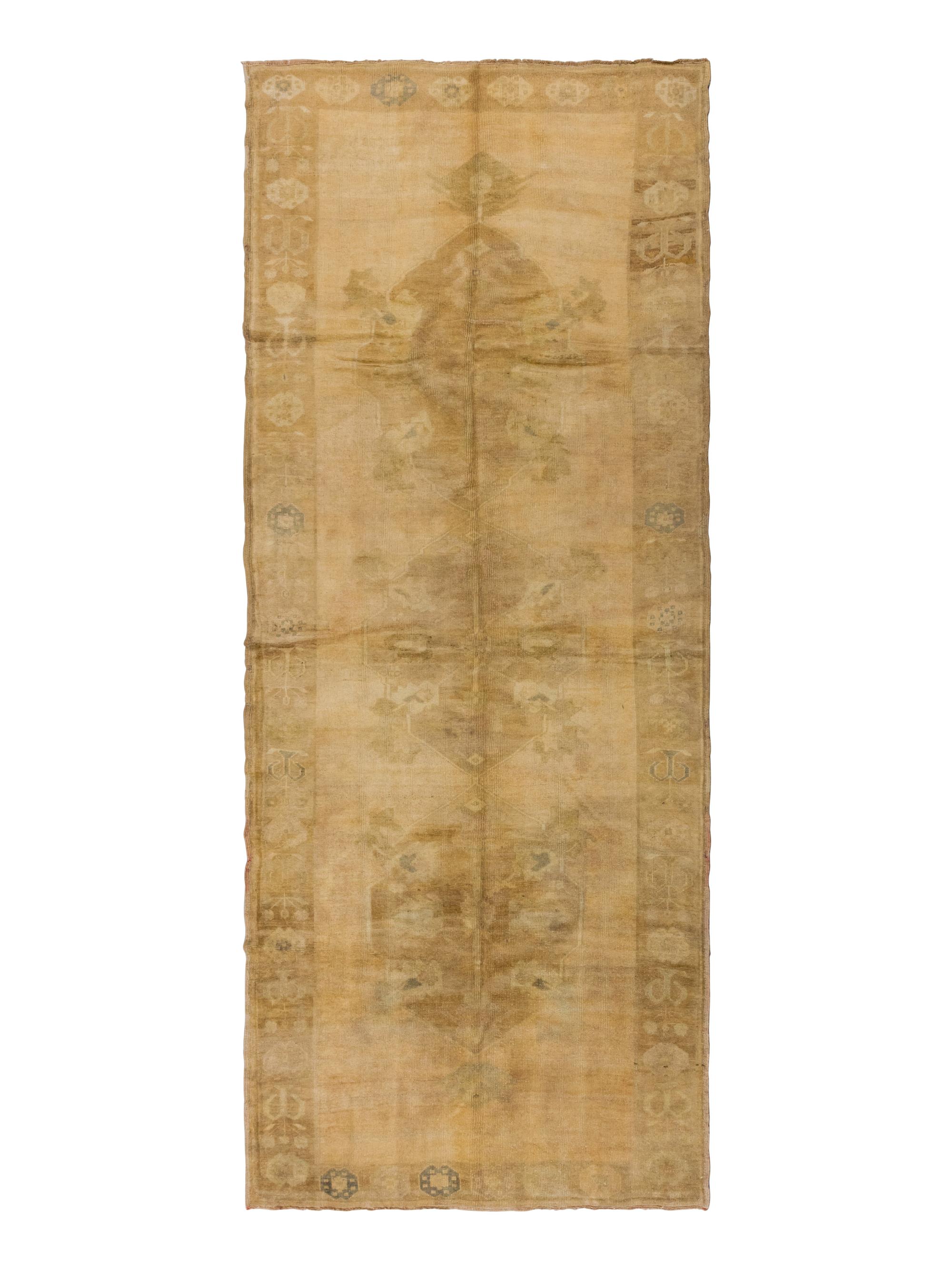 An Oushak Gallery Carpet