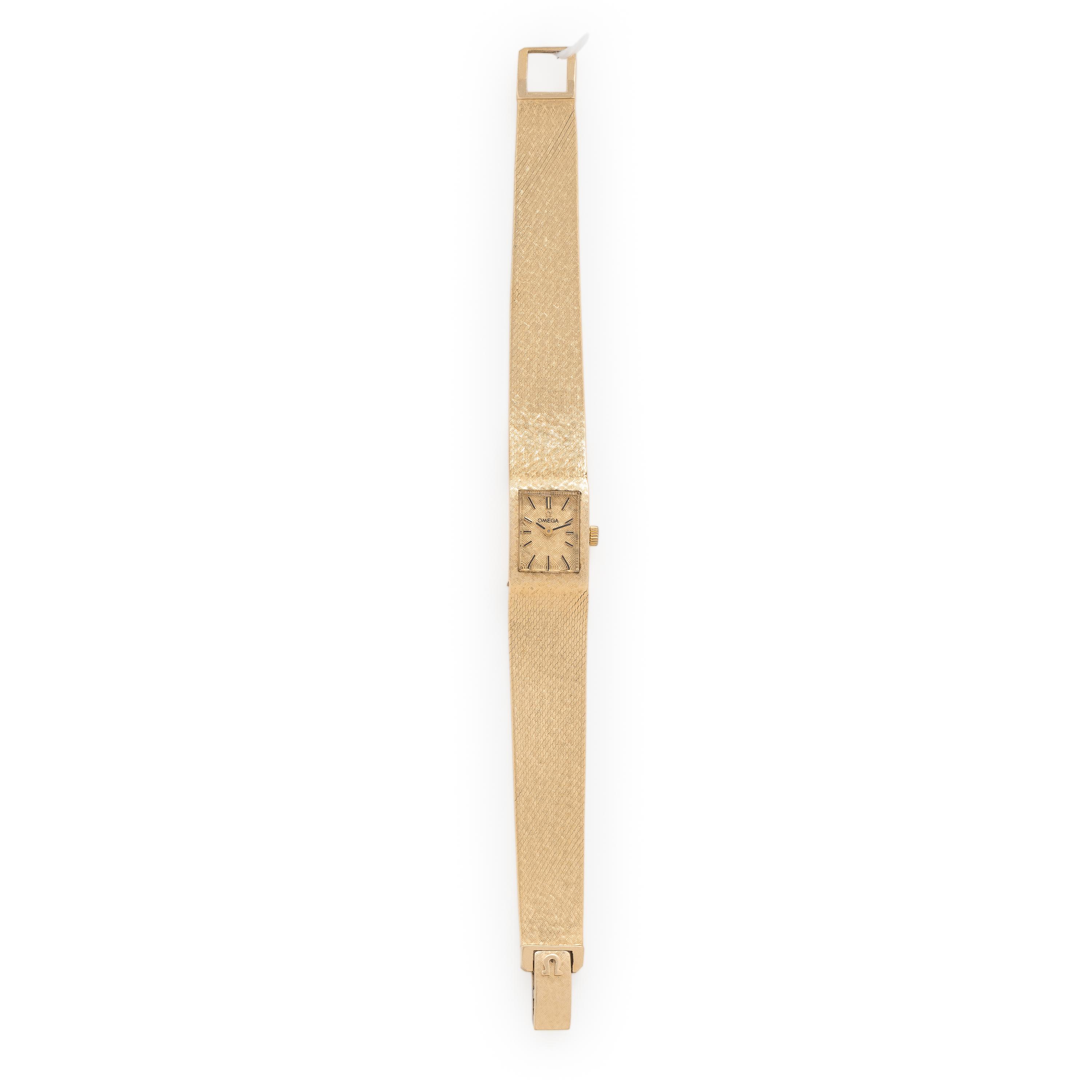 Omega, 14K Yellow Gold Watch
