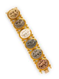 LAVA CAMEO AND YELLOW GOLD BRACELET