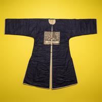 A Chinese Dark Blue Silk Fur Lined Official's Robe, Bufu , Late Qing Dynasty — 清晚期 石青地四品武官冬補服