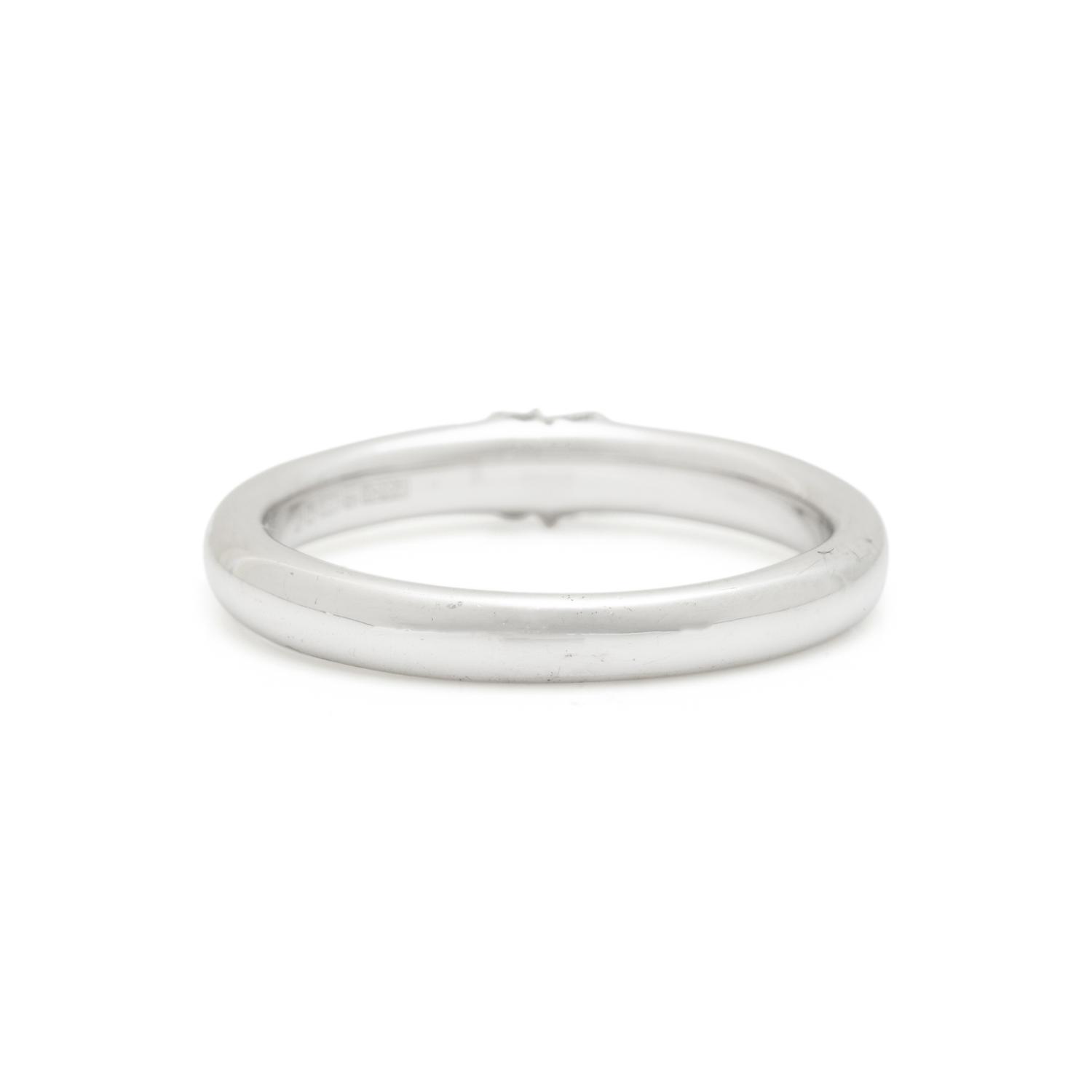 ANNA SHEFFIELD, WHITE GOLD AND DIAMOND 'CELESTINE' RING