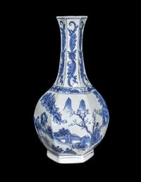 A Chinese Blue and White Porcelain Hexagonal Vase