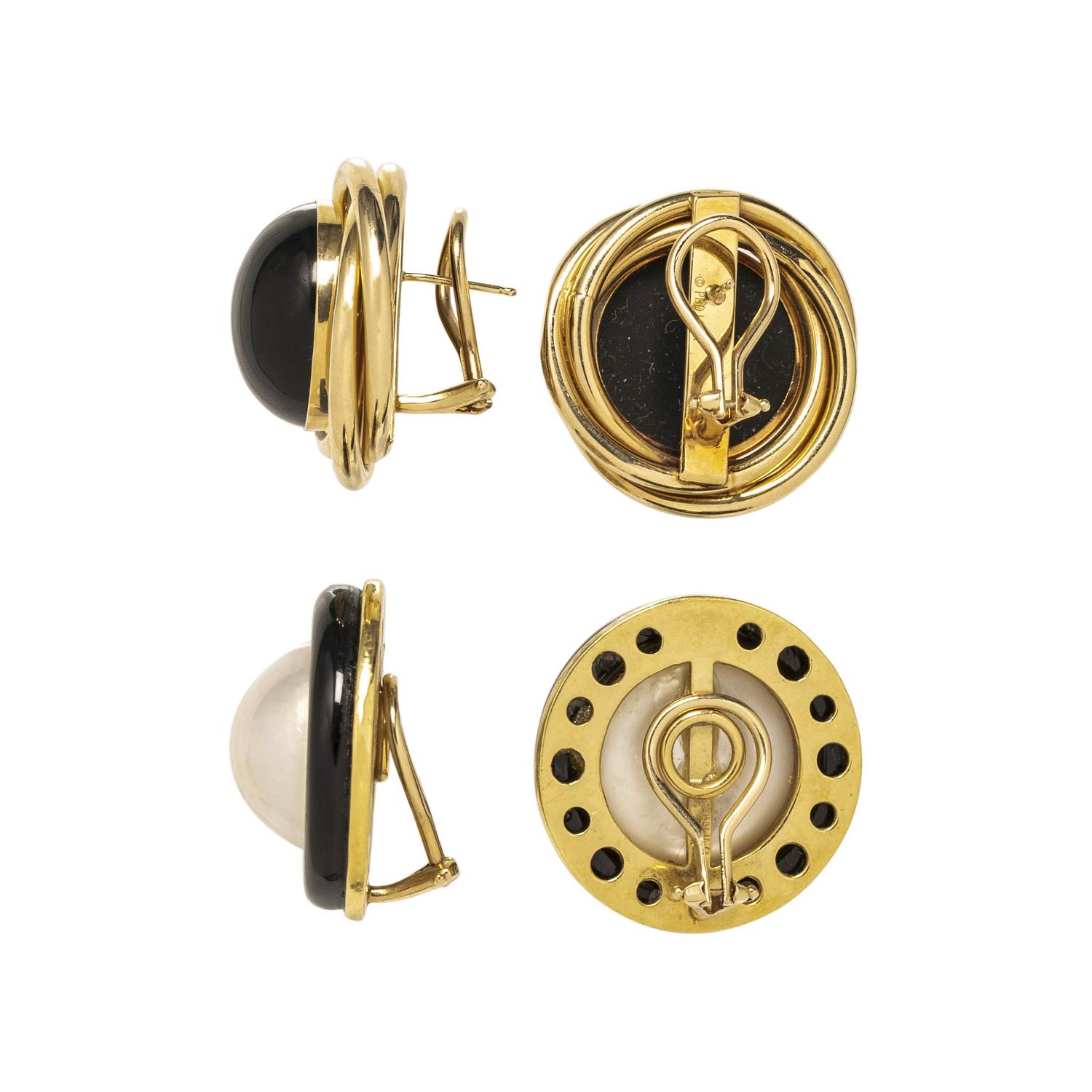 COLLECTION OF YELLOW GOLD EARCLIPS