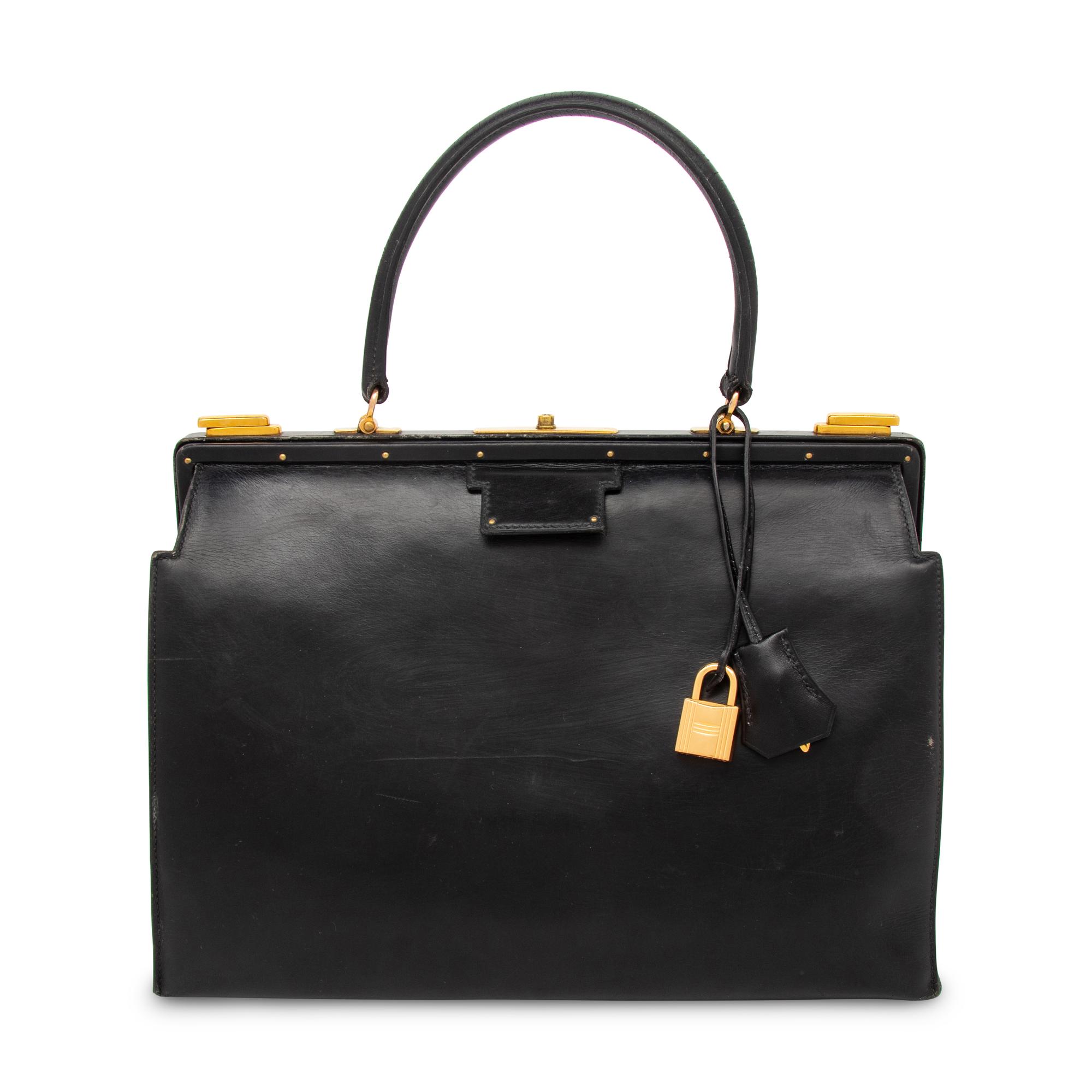 HERMÈS, SAC 404 HANDBAG IN NOIR BOX LEATHER