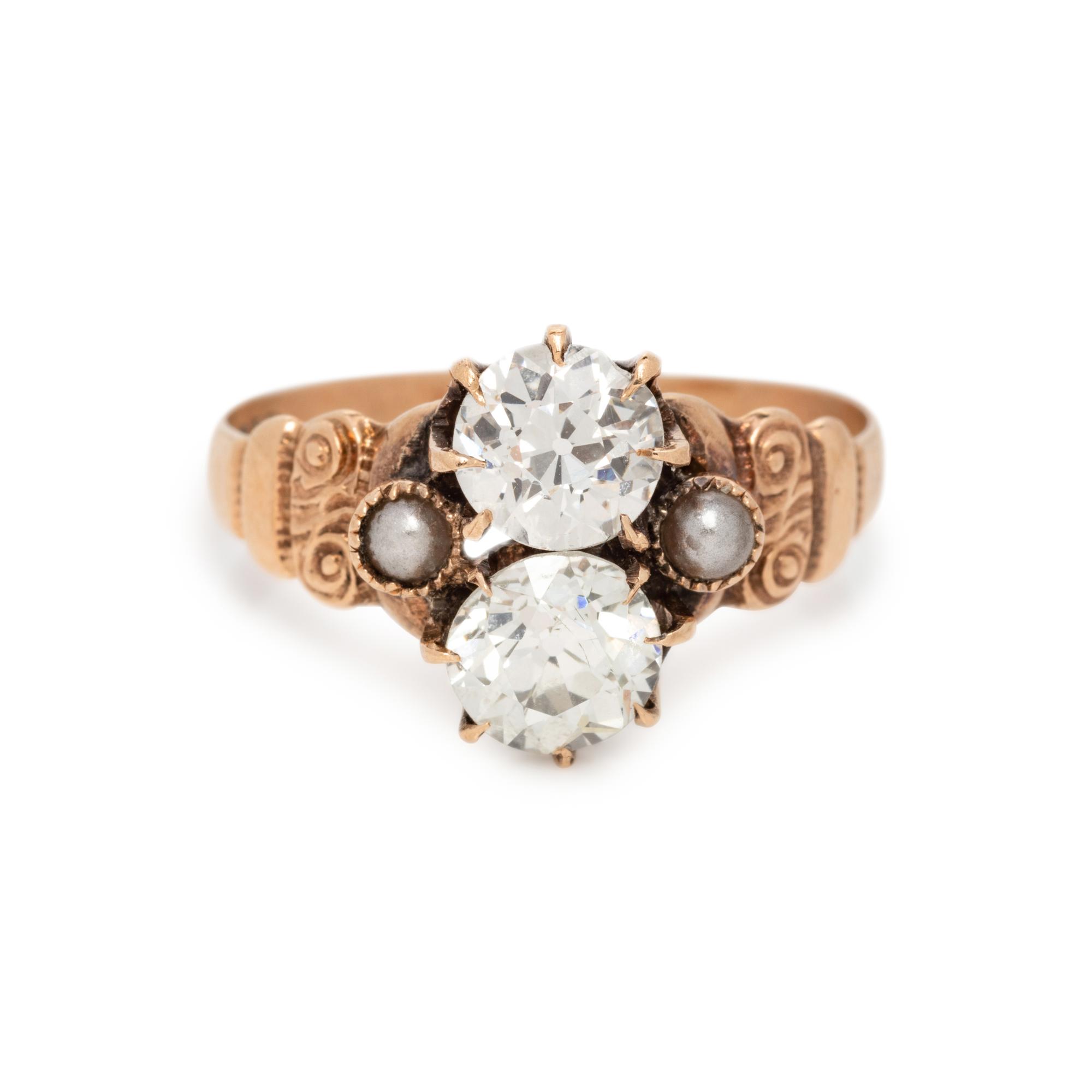 ANTIQUE, DIAMOND RING