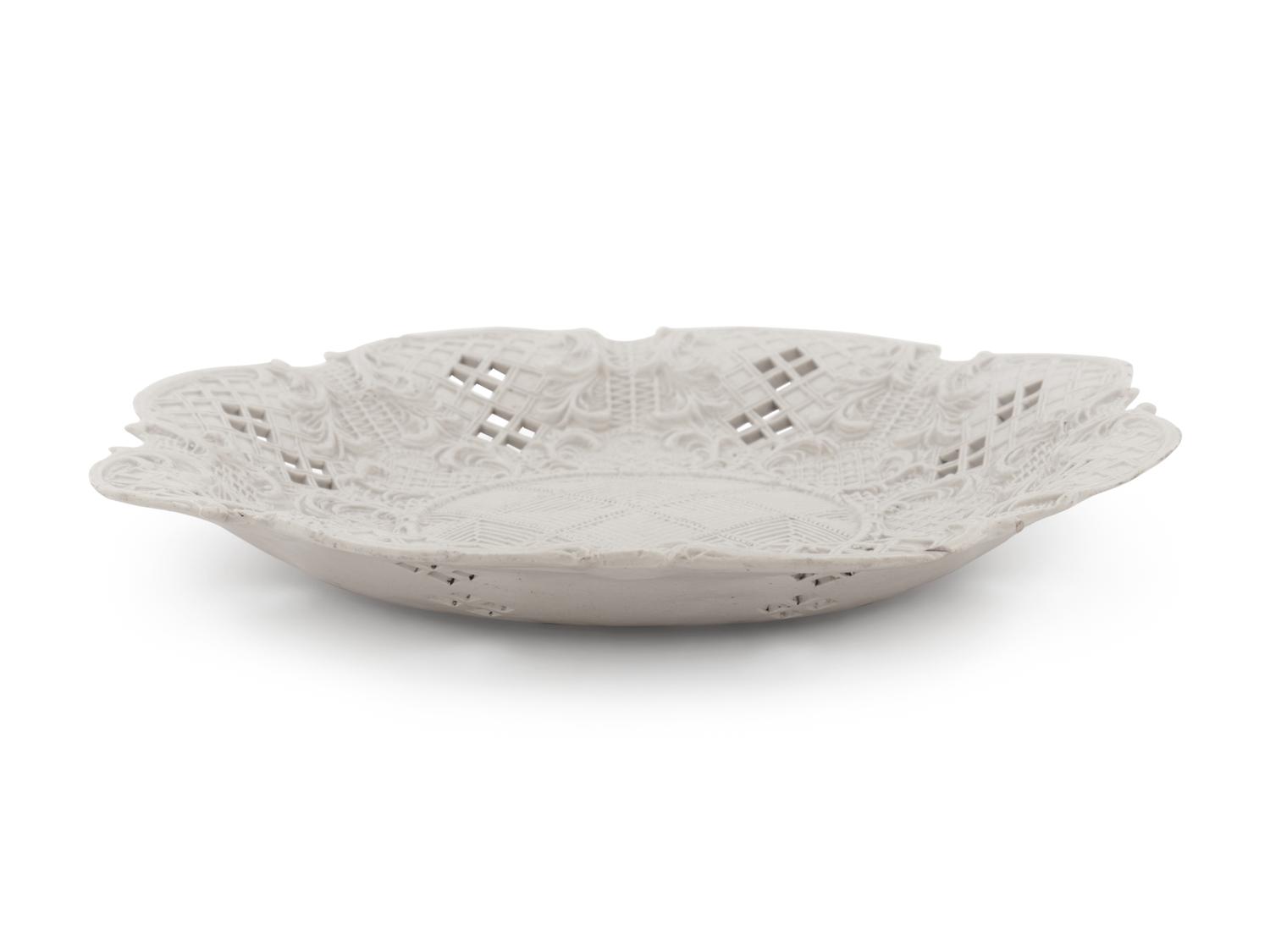 An English Salt-Glazed Plate