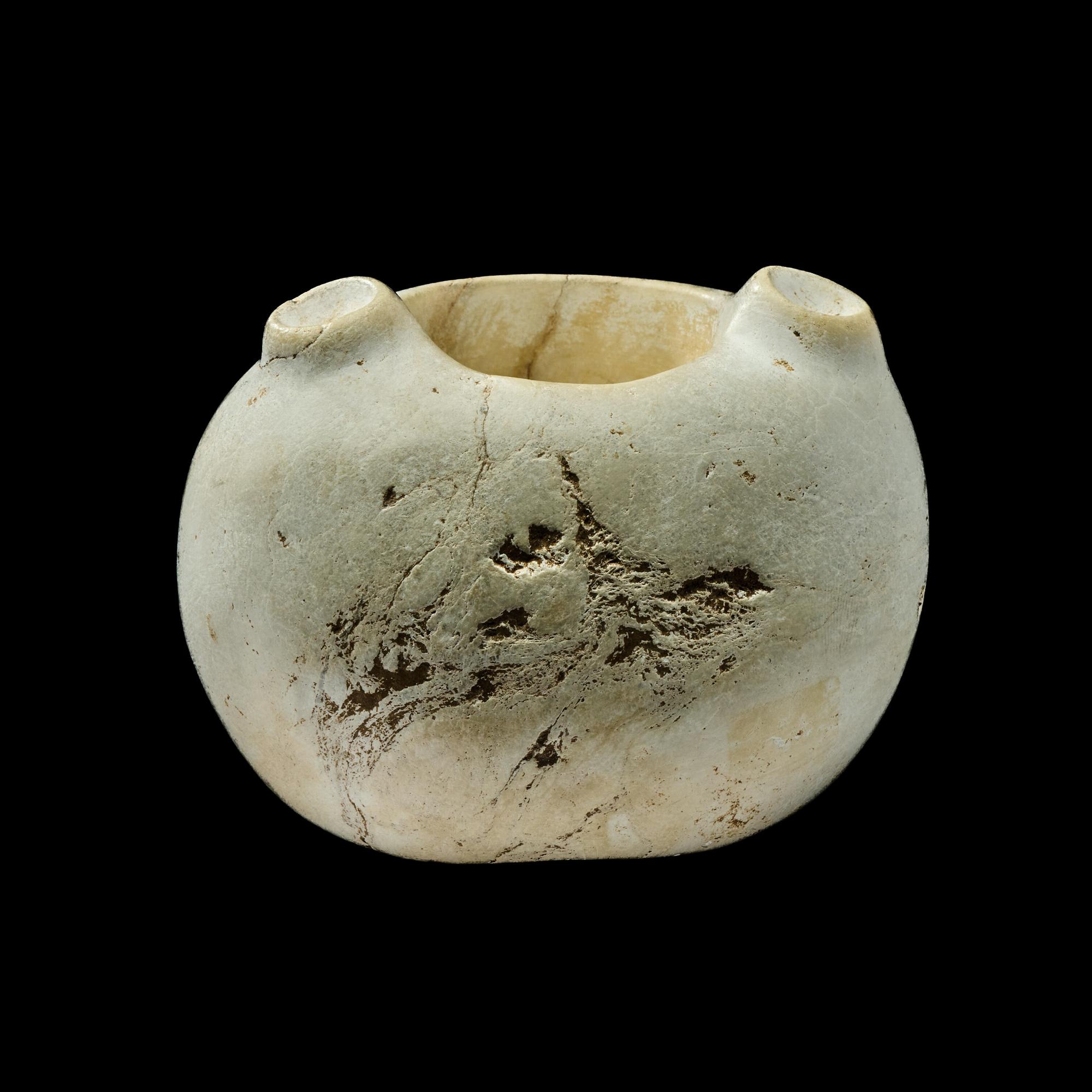A Costa Rican Marble Mace Head of an Owl
