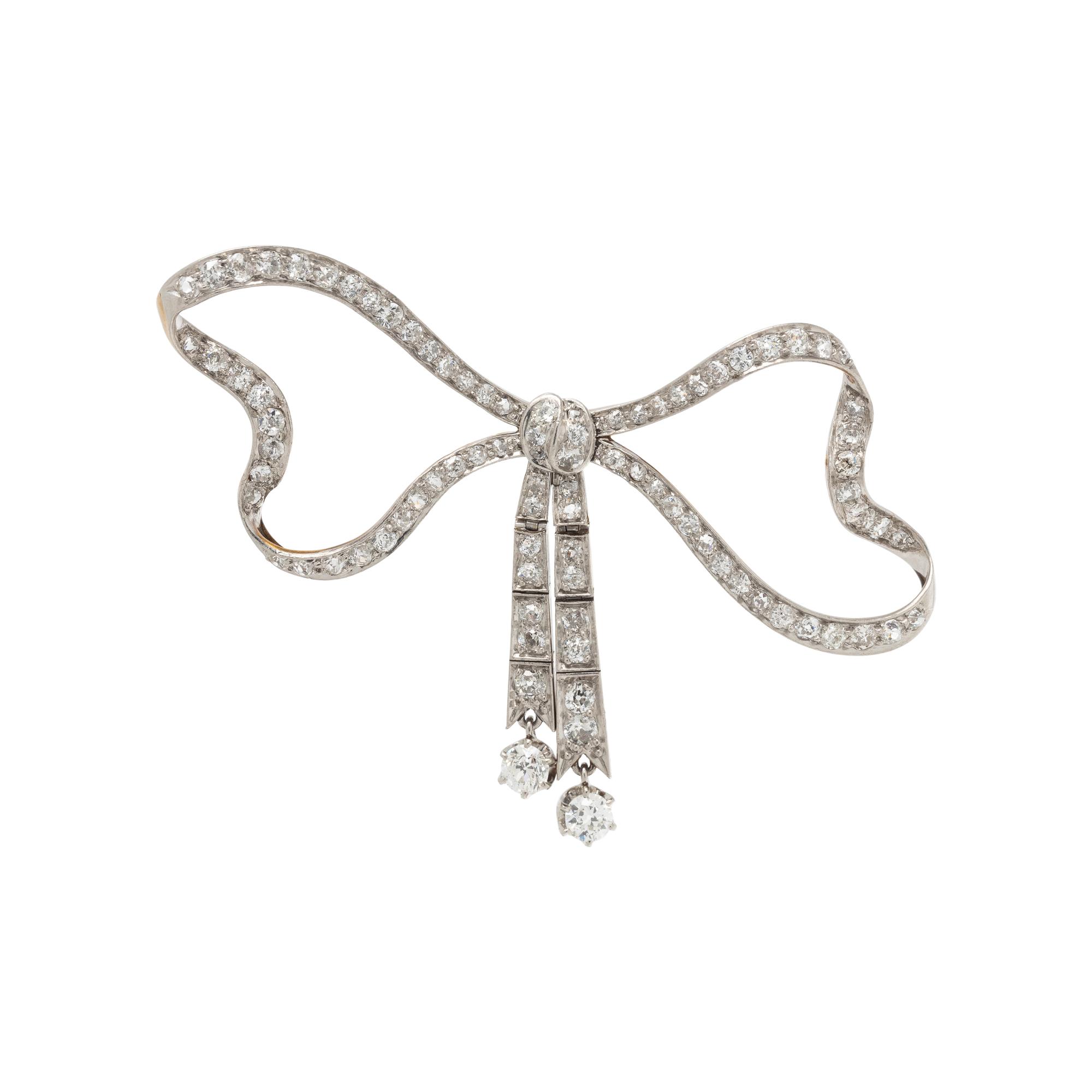 ANTIQUE, DIAMOND BOW BROOCH
