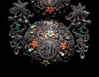 A Hardstone Embellished Silver Mounted Gourd Wall Vase