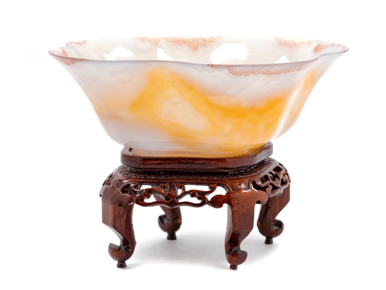 A Chinese Agate Bowl