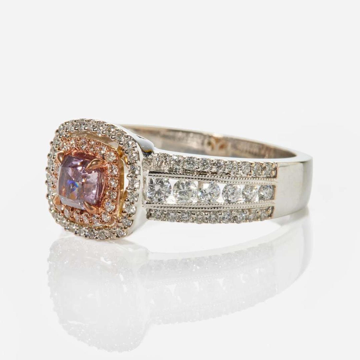 A White Gold, Diamond, and Colored Diamond Ring