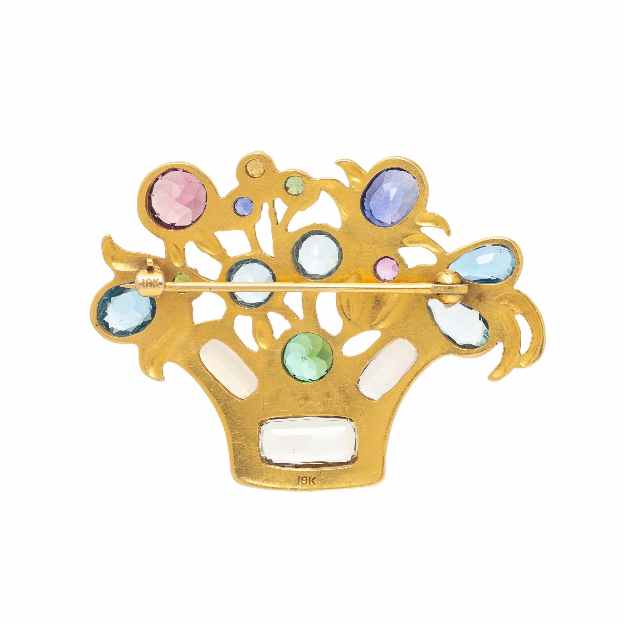 YELLOW GOLD AND MULTIGEM BROOCH