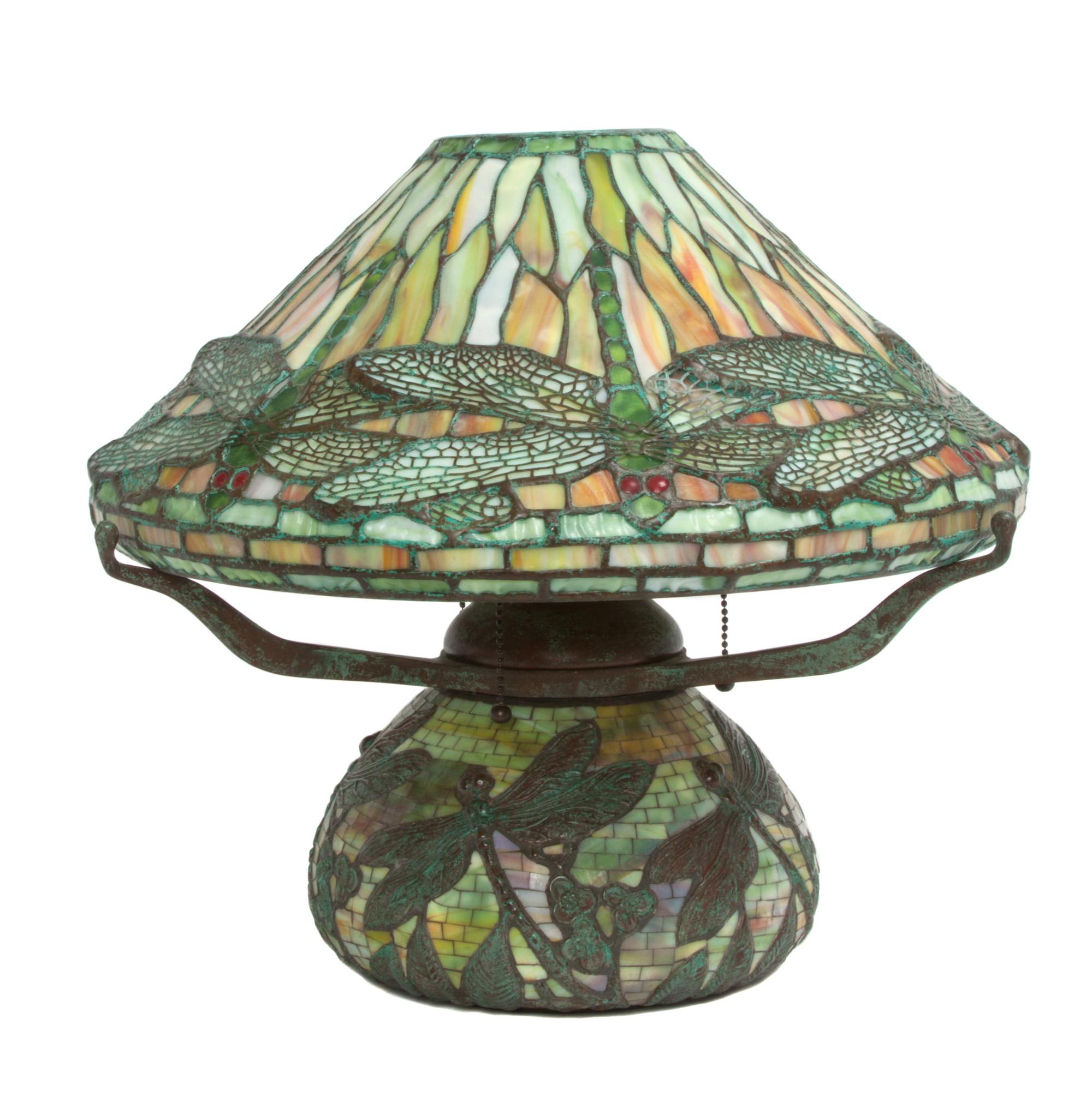 An American Leaded Glass Table Lamp Diameter of shade 16 x height overall 14 1/4 inches. — 2ND HALF 20TH CENTURY
