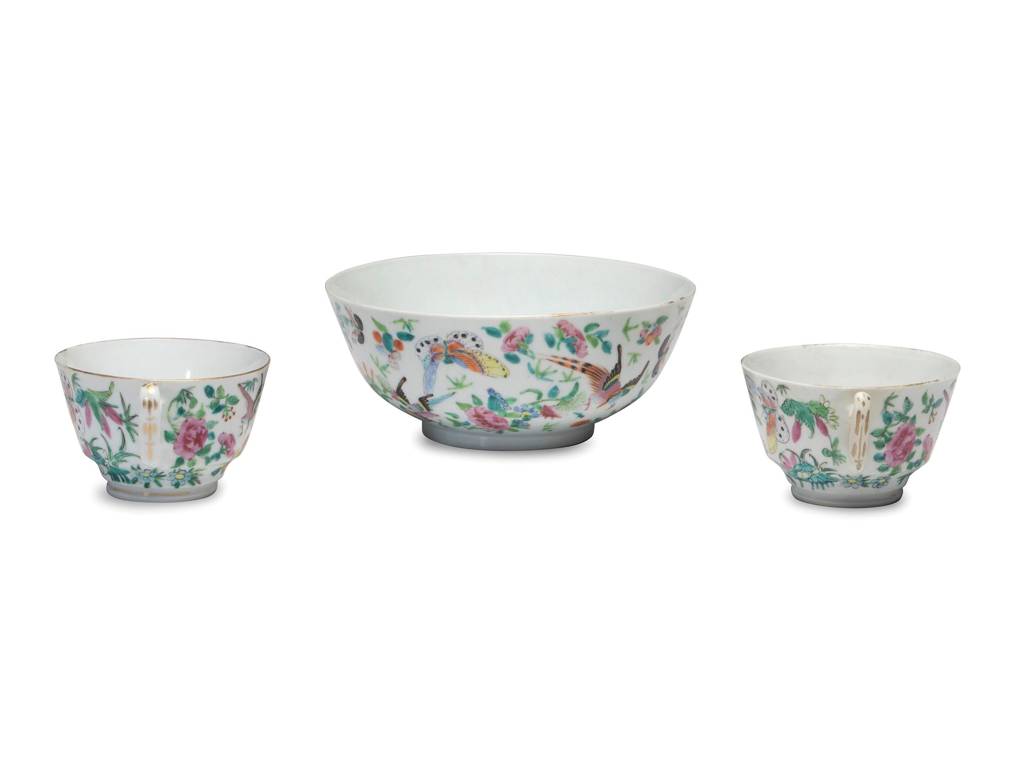 Nine Chinese Export Porcelain Famille Rose and Rose Medallion Articles