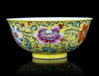 A Yellow-Ground Famille Rose Porcelain 'Floral' Bowl