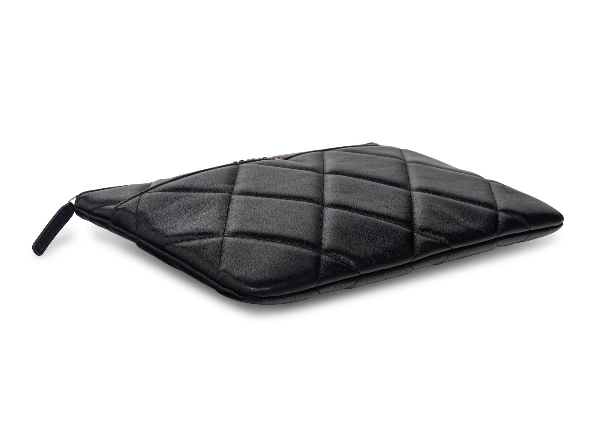 Chanel CC Clutch in Black Lambskin, 2019