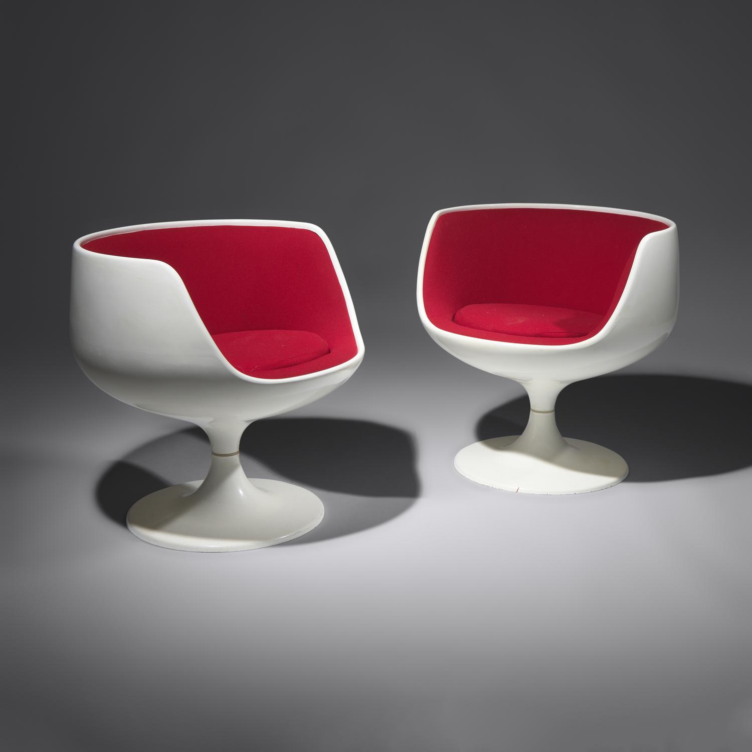 Pair of Cognac chairs