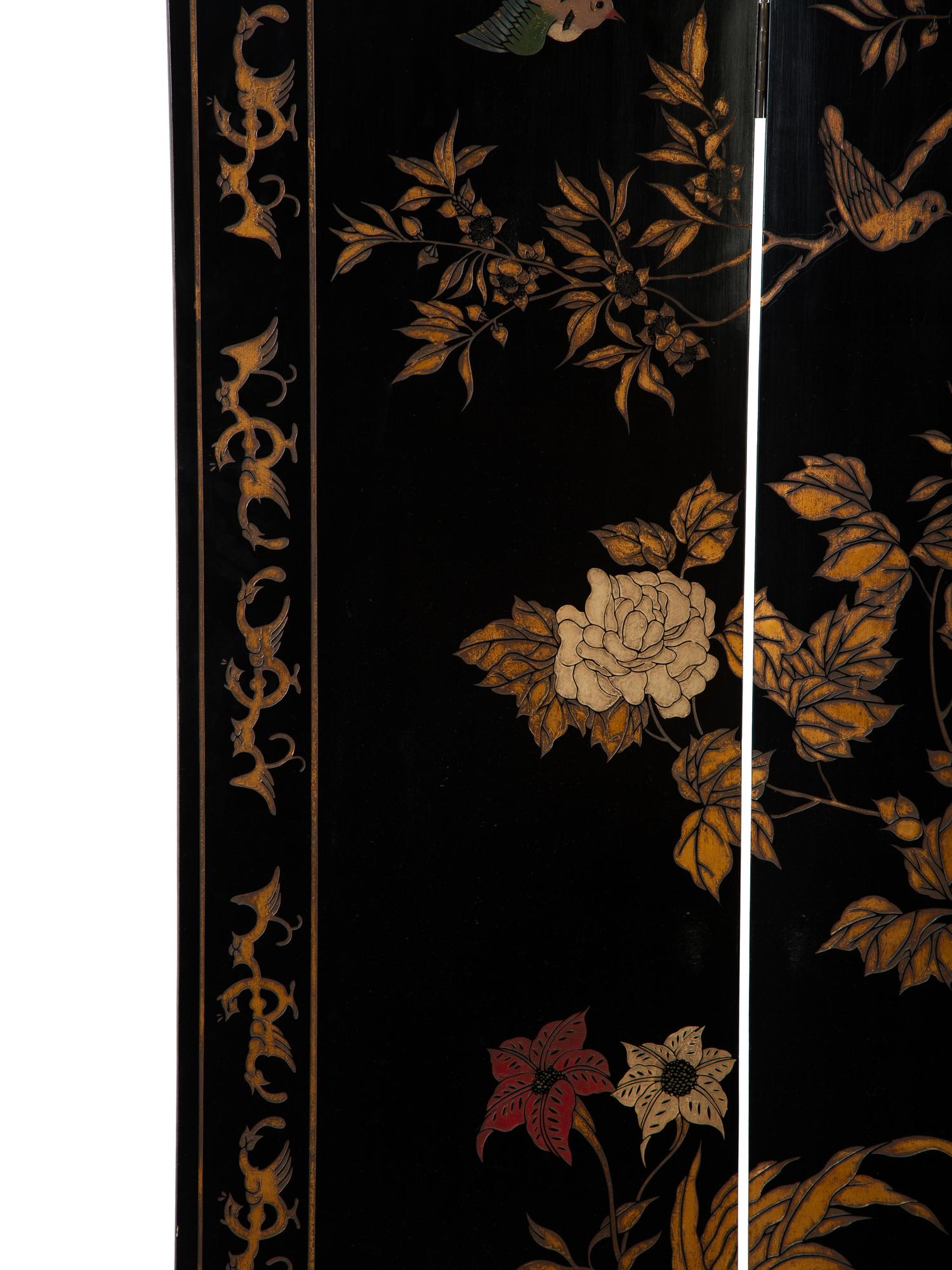 A Chinese Lacquered Four Panel Floor Screen — EARLY 20TH CENTURY