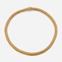 A gold necklace
