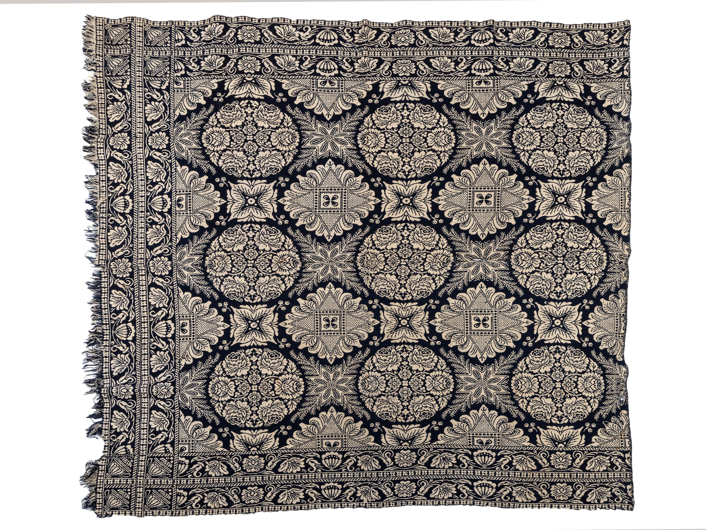 A Blue and White Double Rose Pattern Jacquard Woven Coverlet