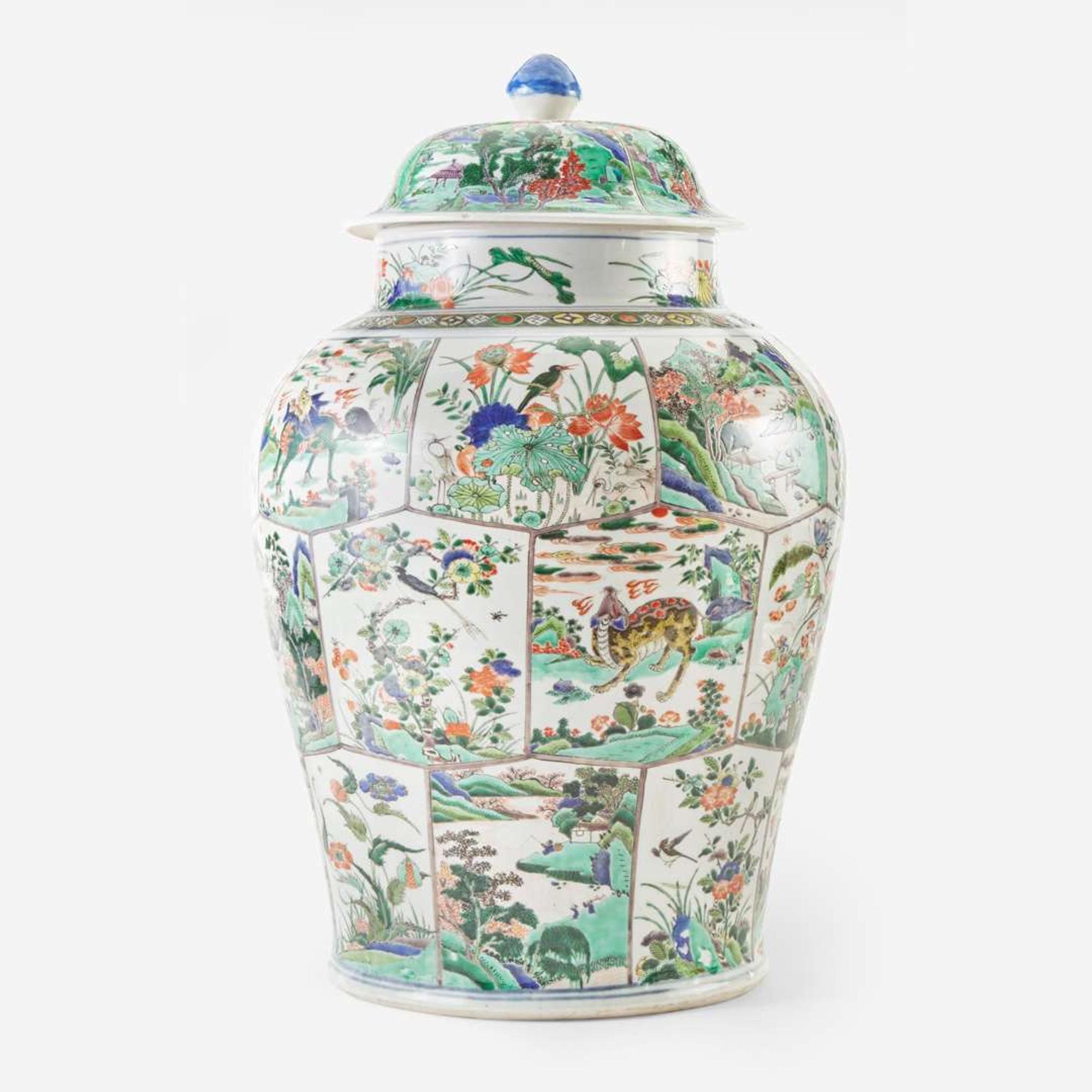 An impressive large Chinese famille verte-decorated jar and cover 五彩大盖罐 Kangxi period ? ??