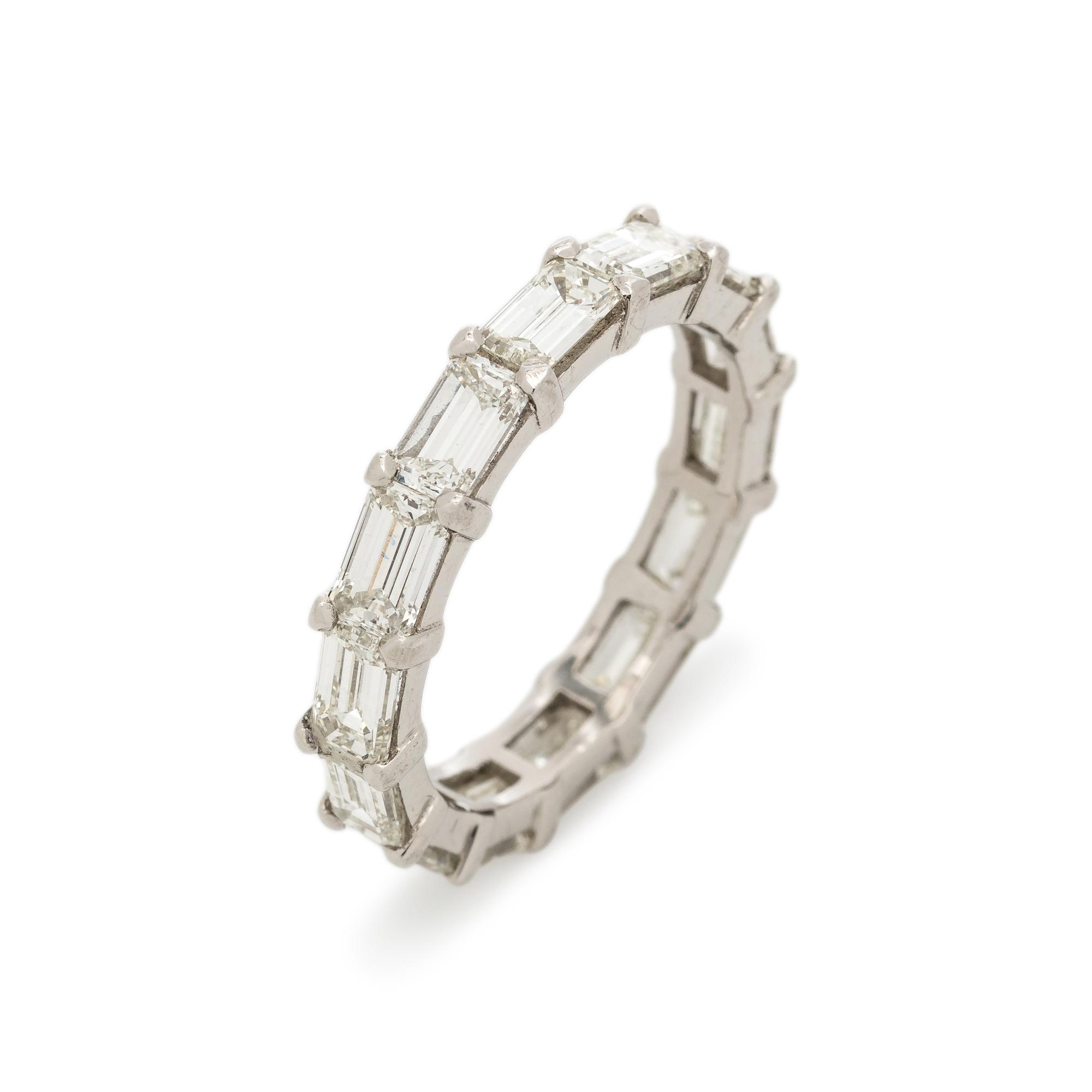 DIAMOND ETERNITY BAND