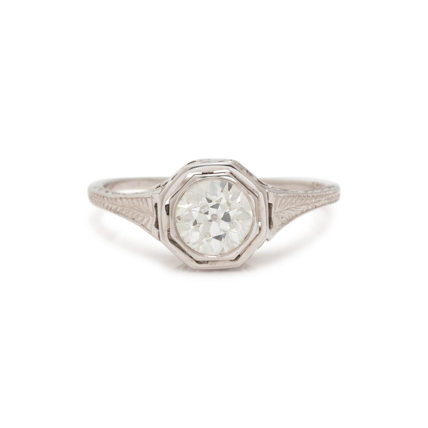 DIAMOND AND PLATINUM RING