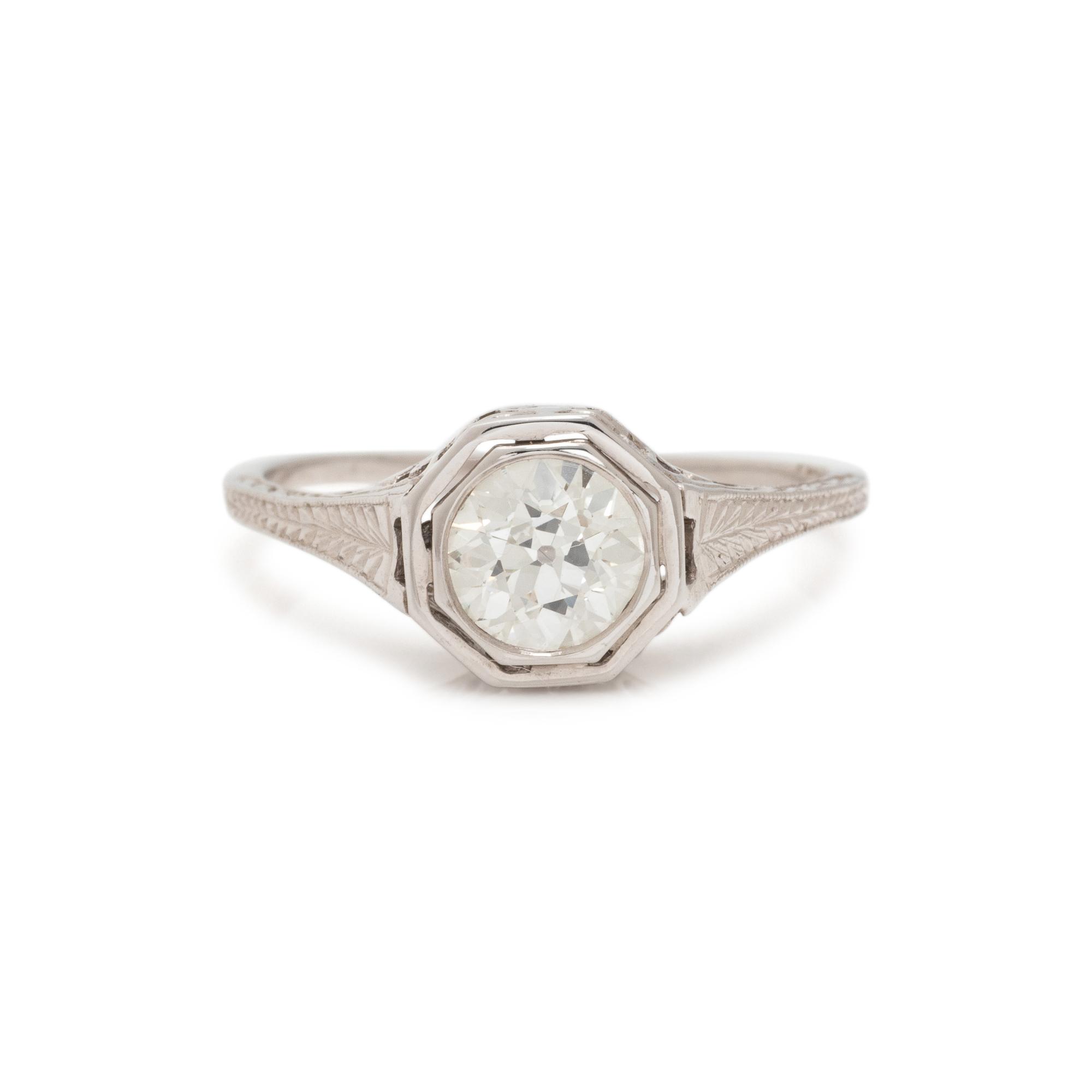 DIAMOND AND PLATINUM RING