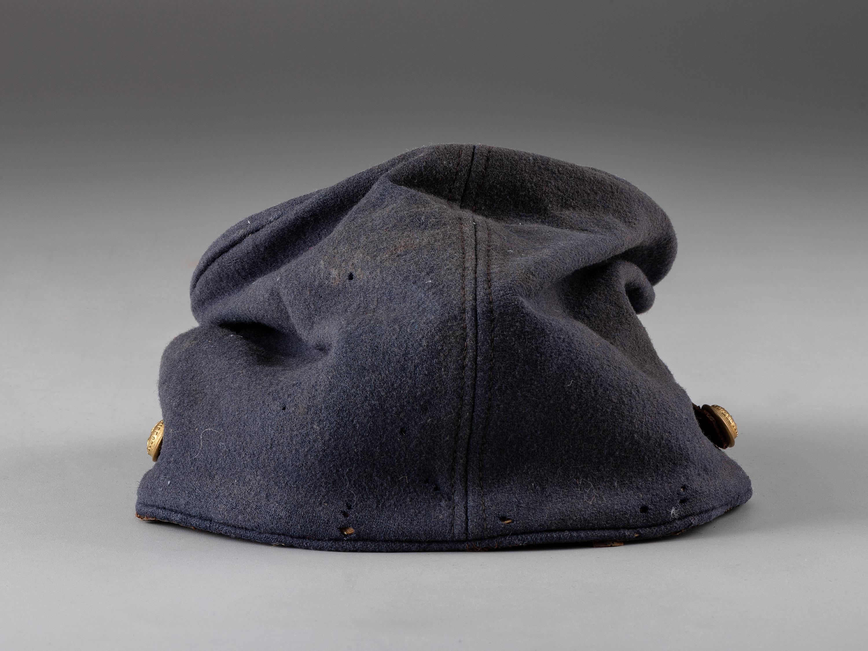 [CIVIL WAR]. 7th New Hampshire forage cap.
